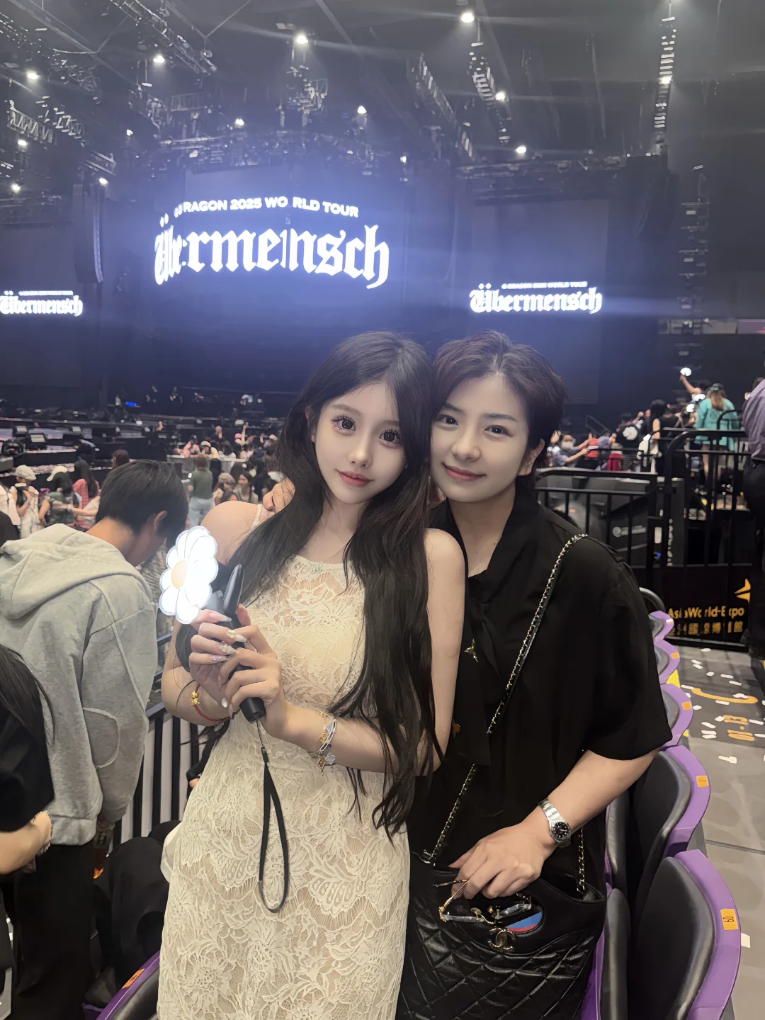 陪老妈看权志龙