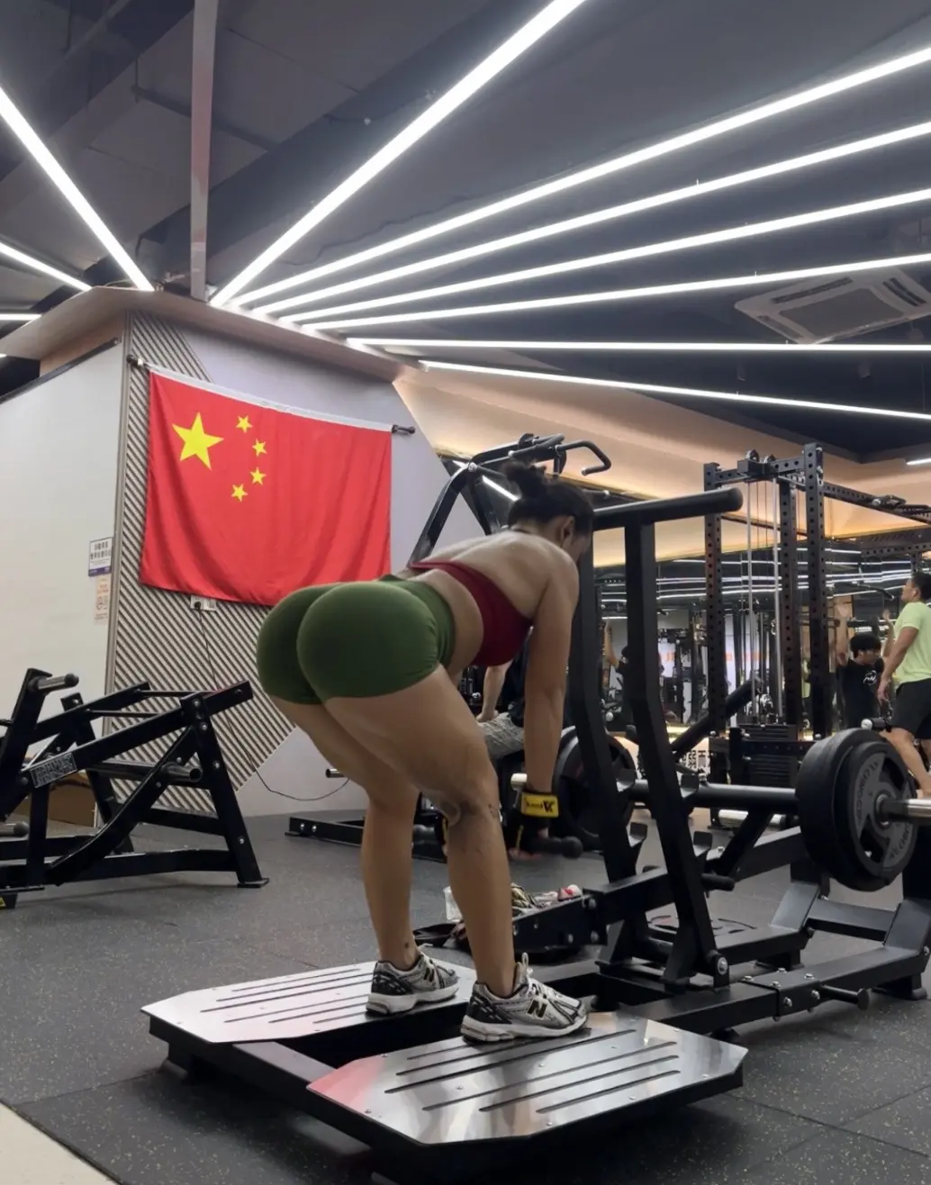 红配绿赛狗屁。