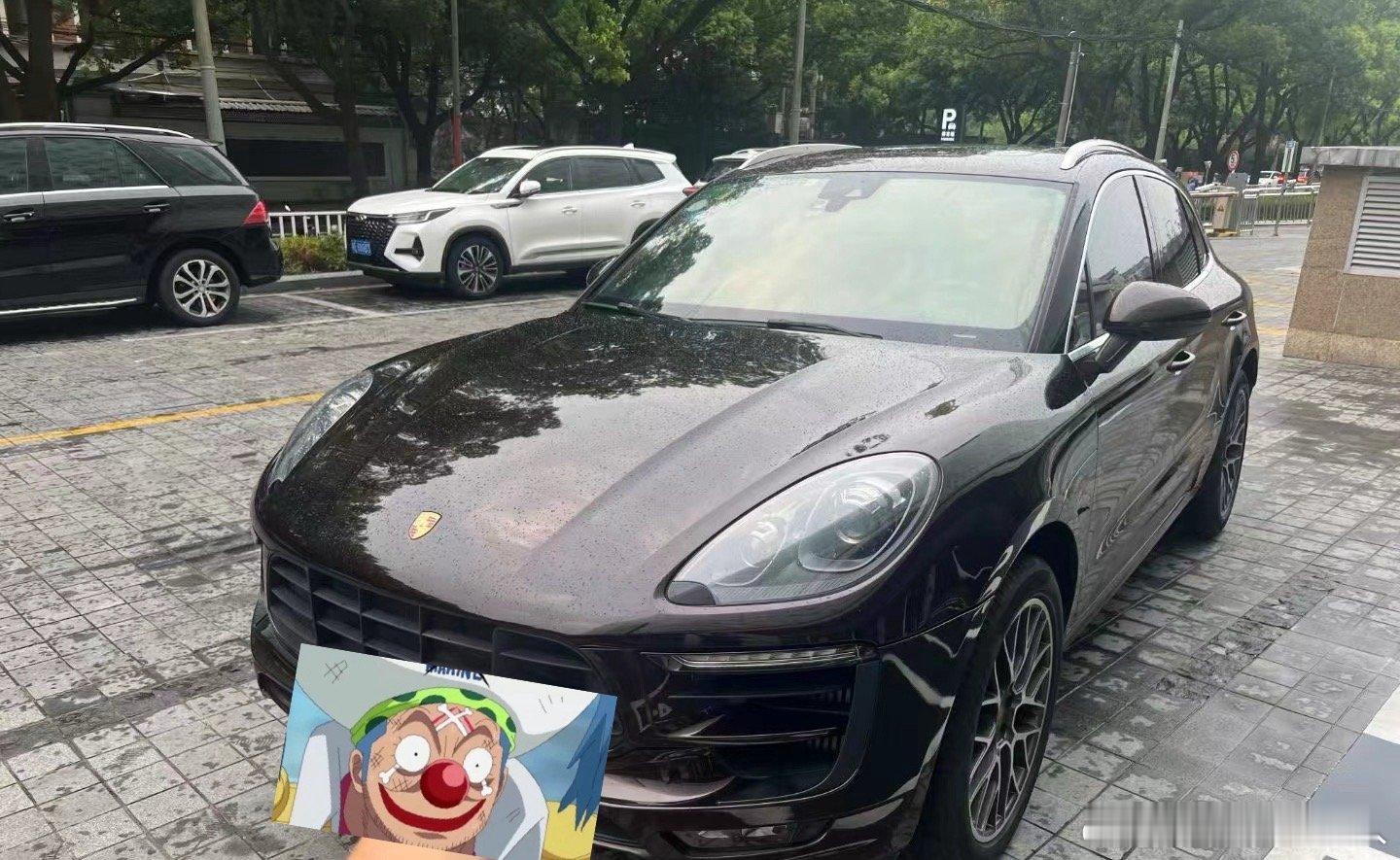 Macan GTS，红内，真好看。 ​​​