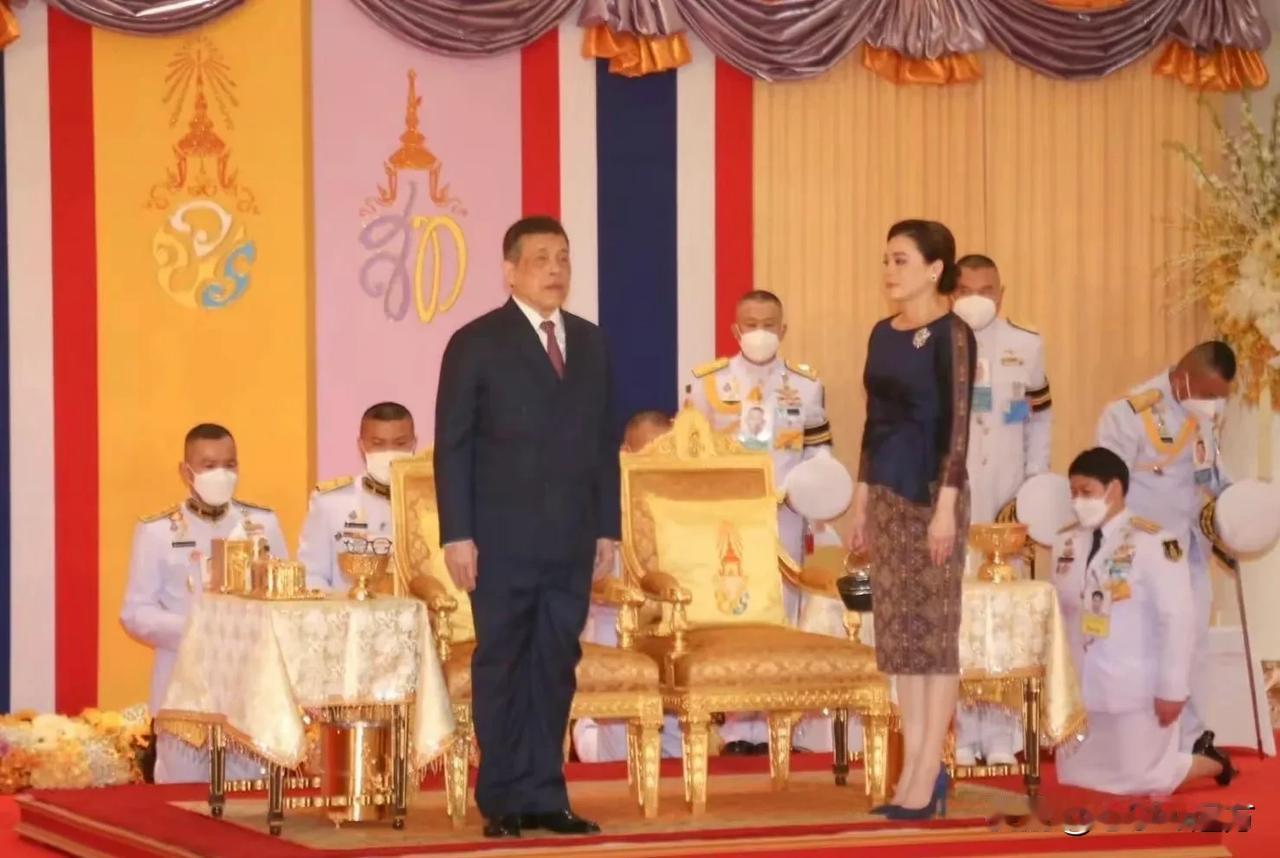 通泰国国王和王后出席活动，纪念泰国和美国建交190周年 ​！#泰国王室#