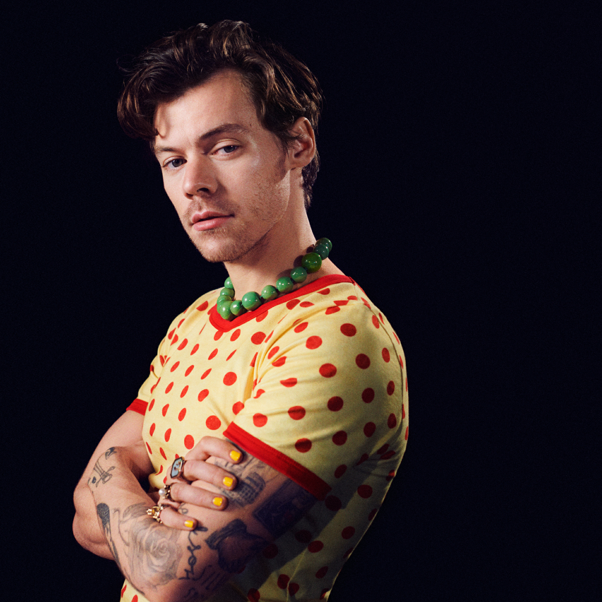 WOW~~网传哈卷Harry Styles新专辑将于4月发行！！强烈期待~~