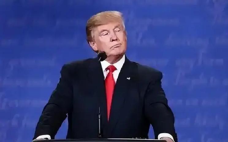 果不其然。

立陶宛新政府突然宣布了，将推动与中国关系“正常化”的政策评估，释放