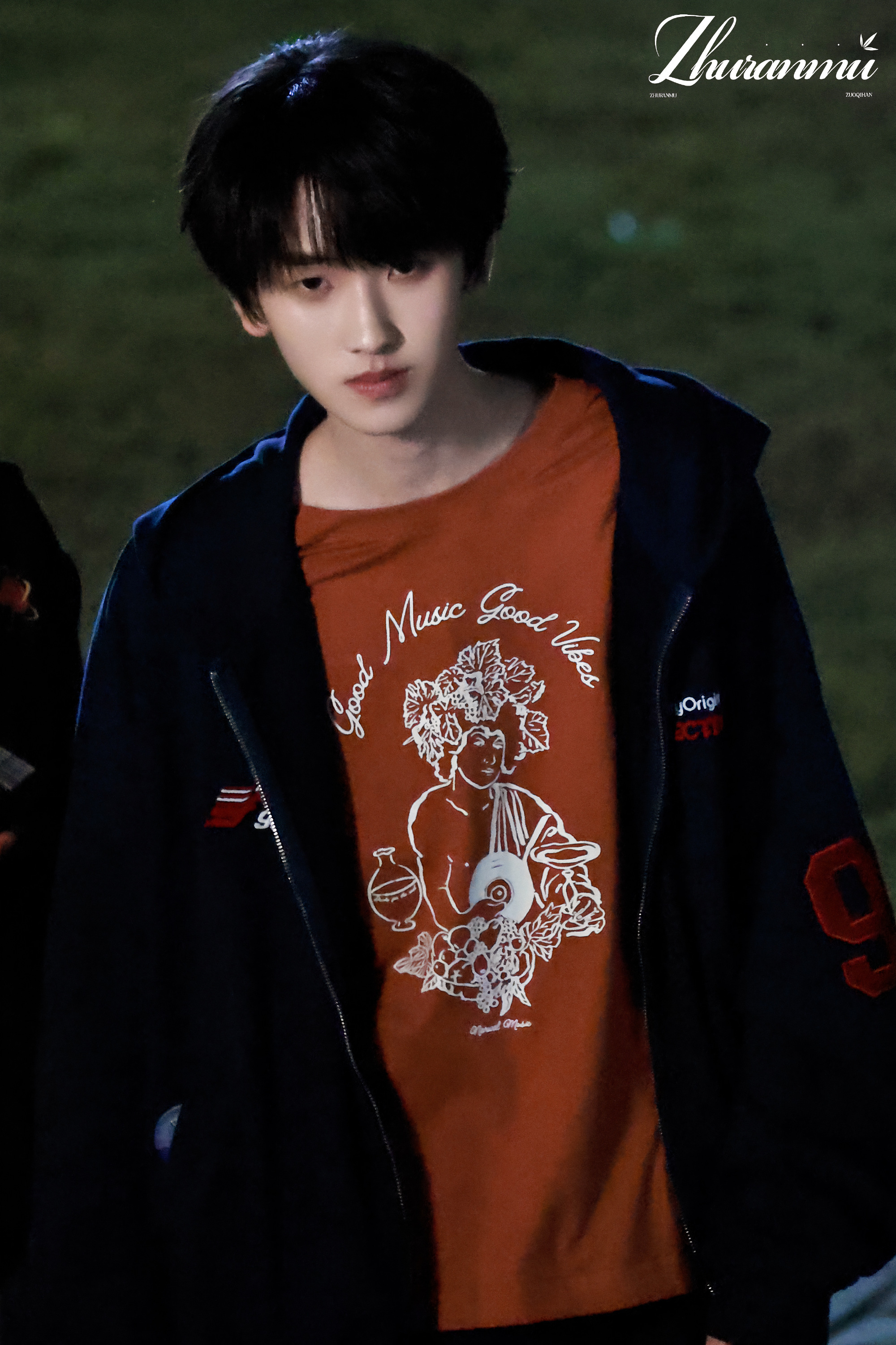 左奇函李浩宇 03.15 左奇函夜拍路透