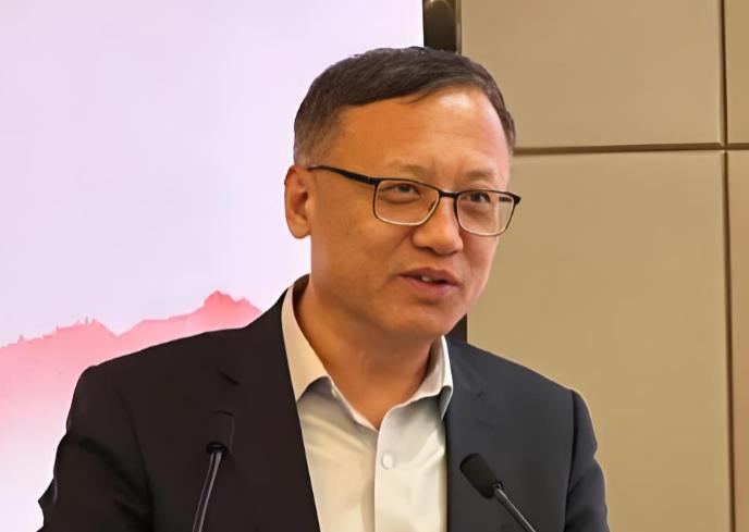 孙晓东调来担任甘肃电信总经理！ 看起来有点突然！
知情人士透露，甘肃电信总经理已