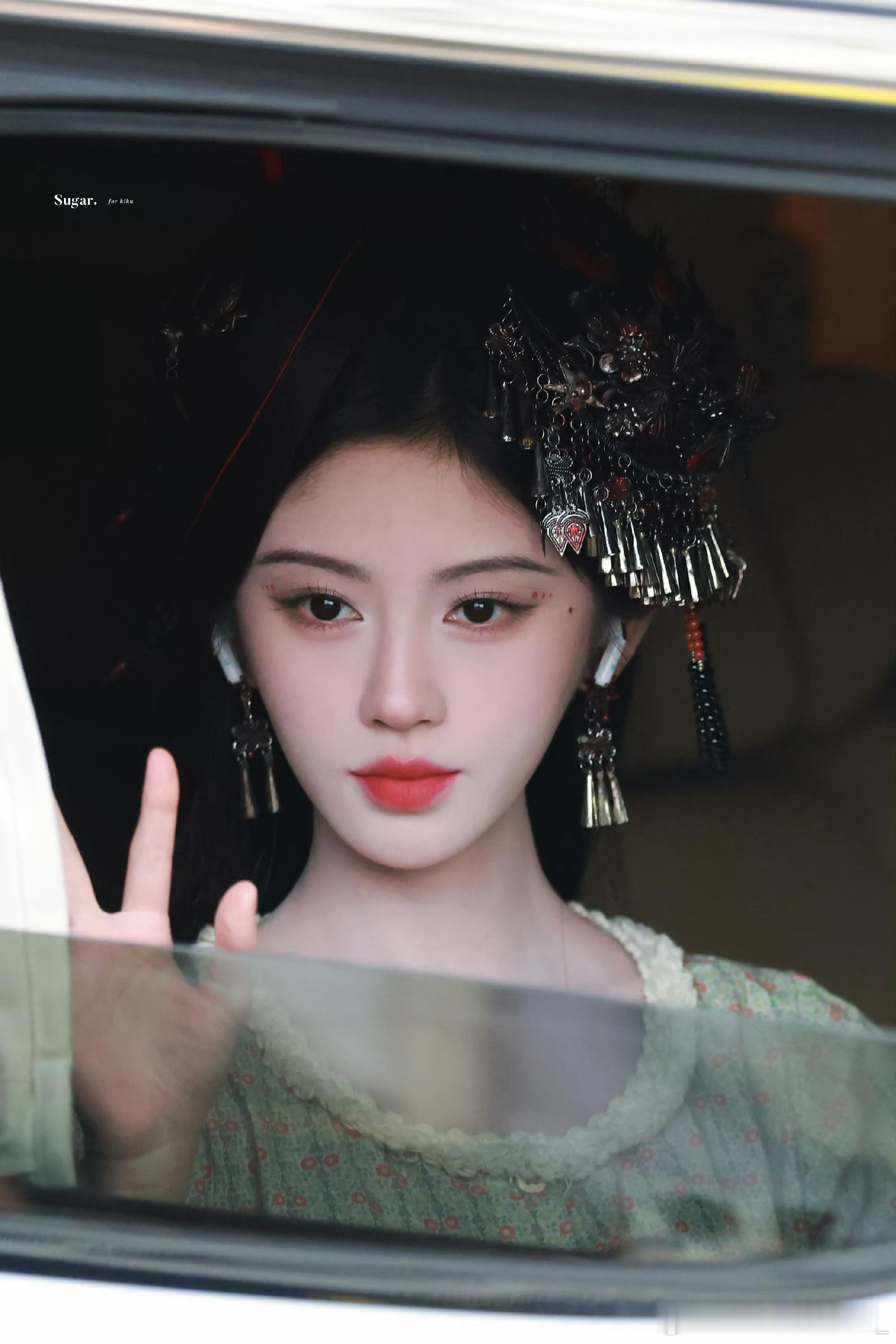 国师大人鞠婧祎