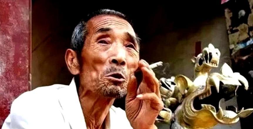 1981年，河南一位老农领着乡亲们靠"造假"发家致富，一年狂赚1.6个亿，警方调