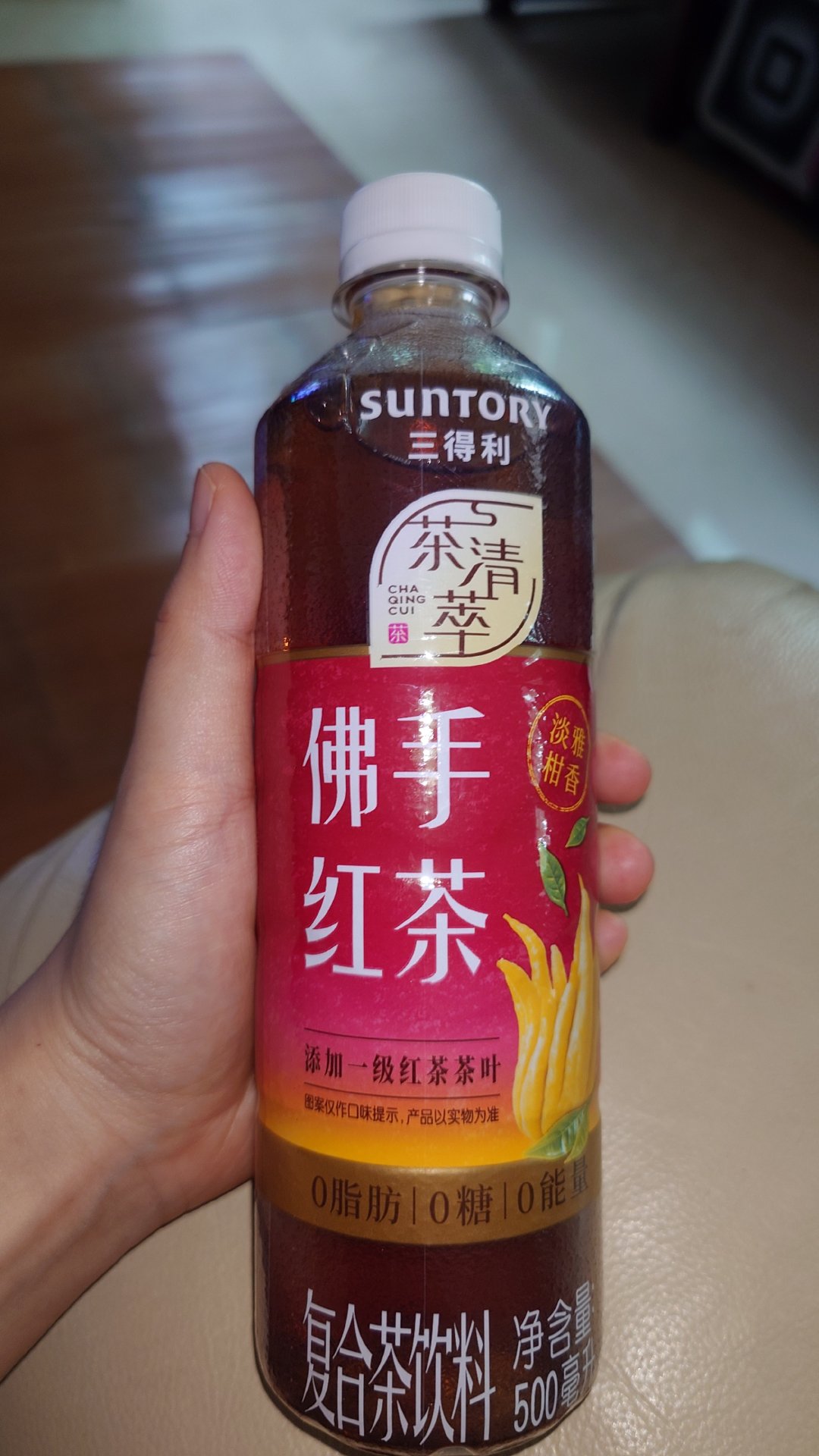 每次看到三得利入乡都只能随俗就很想笑（repo：没有佛手味，不用买） 