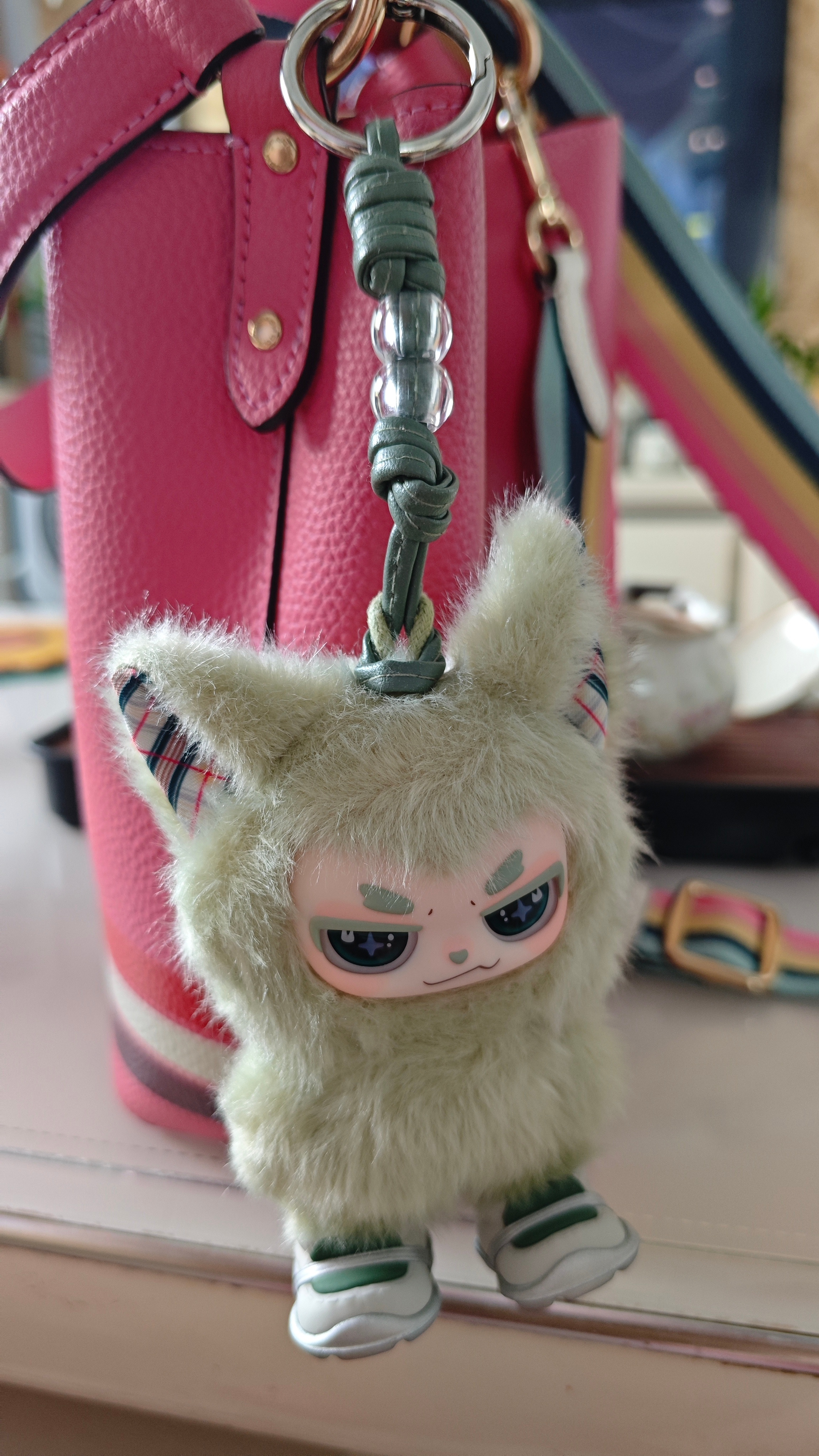 小嗷道歉猜我买的，还是别人送的。