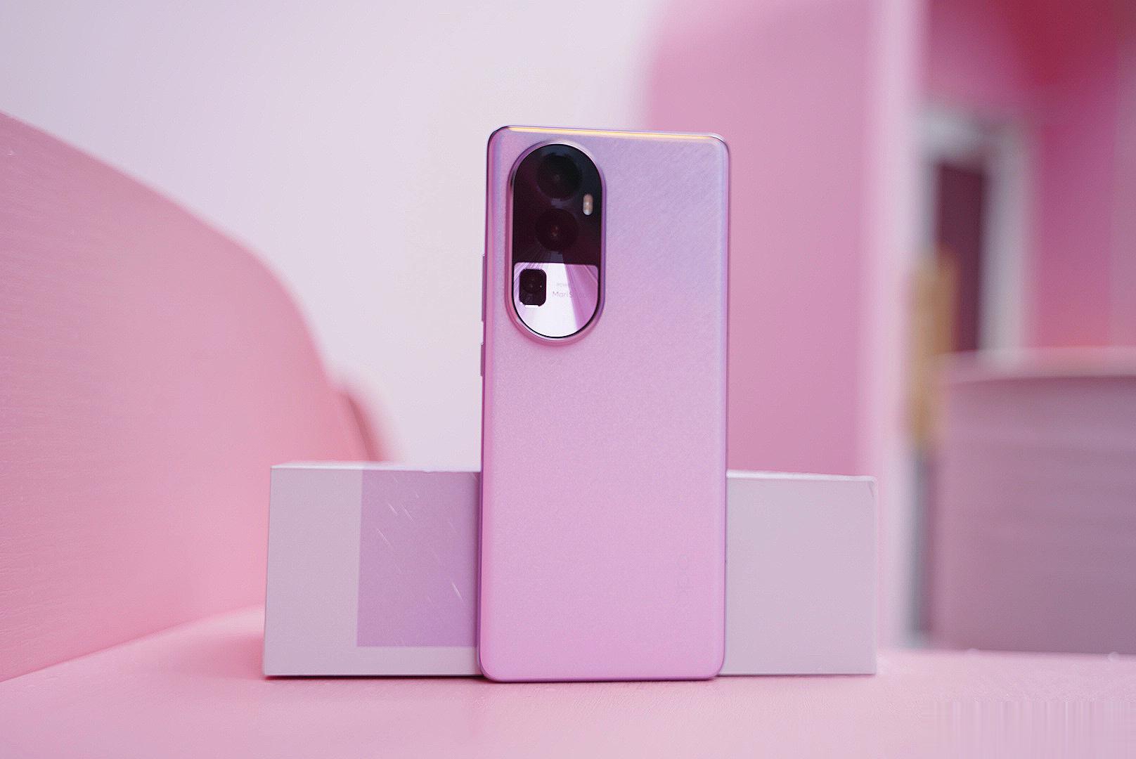OPPO Reno10 Pro 星籁版开箱～设计灵感来自英雄联盟里的萨勒芬妮，从
