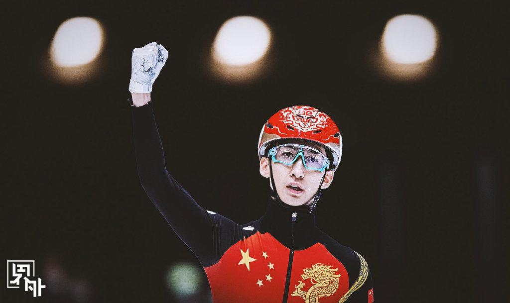 武大靖正式官宣退役武大靖说不想办退役仪式 武大靖接受央视《体坛零距离》节目采访，