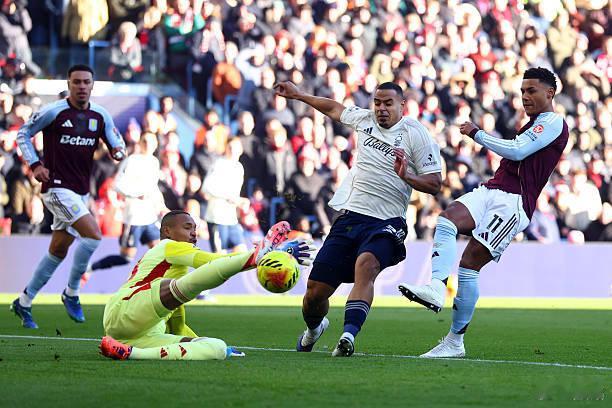 阿斯顿维拉vs诺丁汉森林 诺丁汉森林今天是铁了心，想在客场拿1分，我就摆大巴咋滴