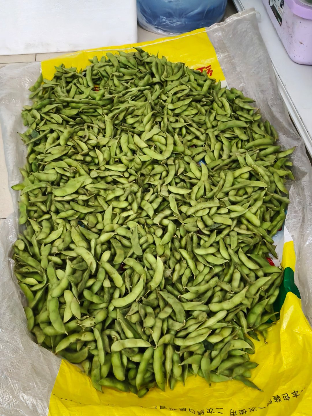 早安呀！都是来自妈妈的爱，都是家长的味道，江西人爱吃的，昨晚八点半下班过惠州去我