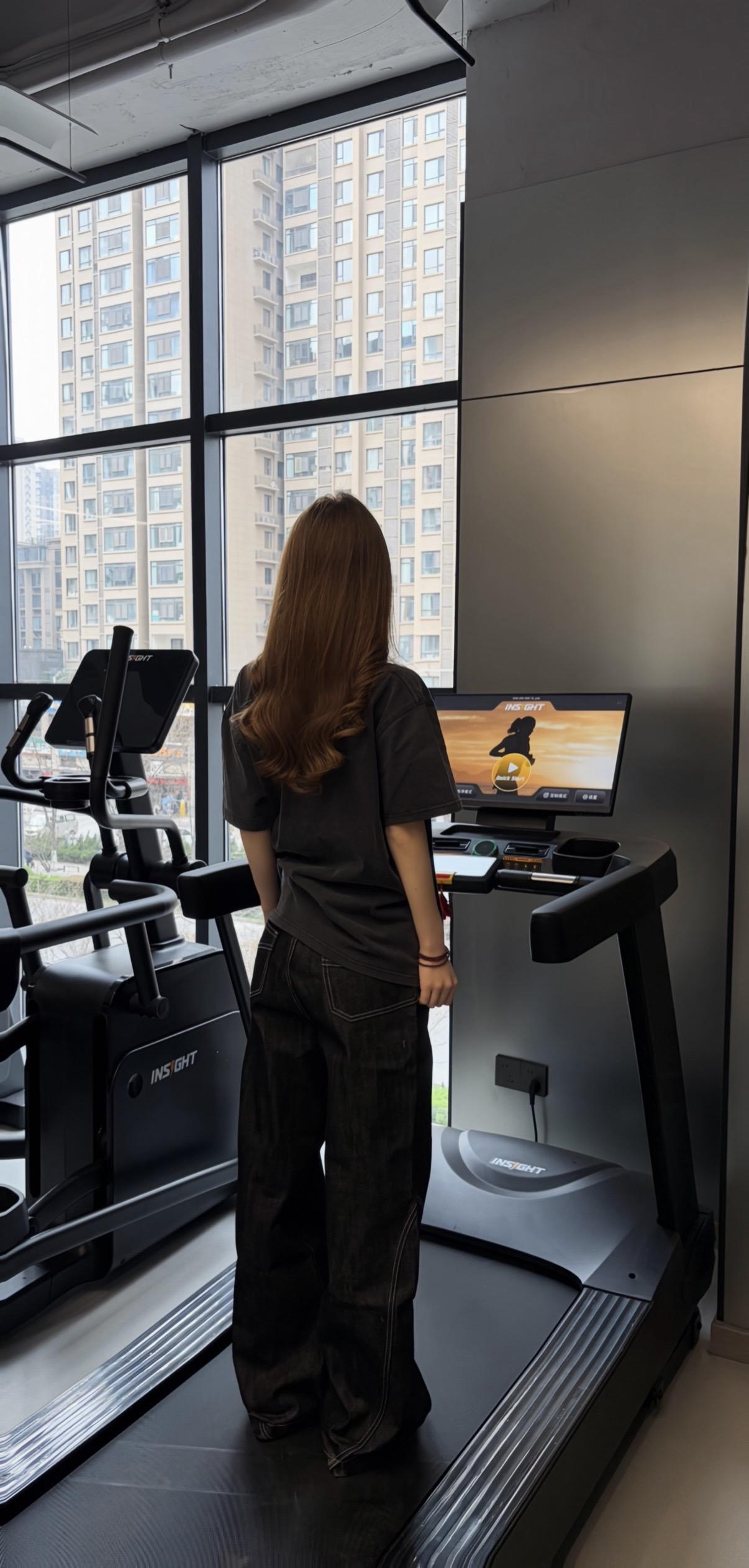 花时间去解释 不如花时间去证明。