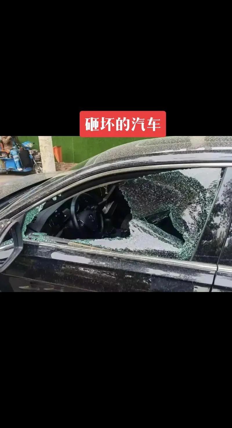 屡教不改 一个男人砸窗户偷东西 再次“进宫”

砸窗、盗窃、逃跑

一气呵成
夜