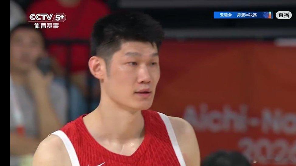 中国男篮vs日本男篮有点难打了！ ​​​