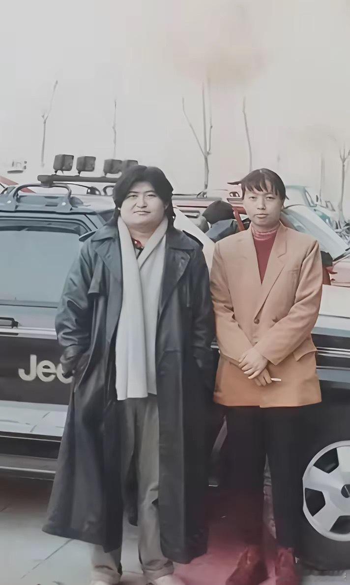 30年前，有个朋友在北京开修车洗车店，没想到刘欢老师会来到这里，他当年开的是大切