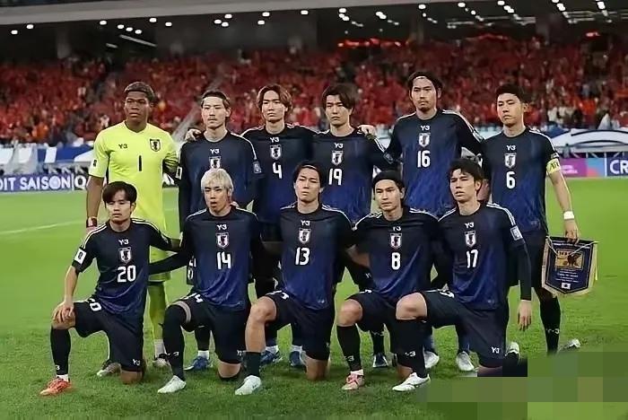 日本足协彻底“尴尬了”！随着日本1：2巴西，赛前日本全队高调宣称冲击世界杯冠军，