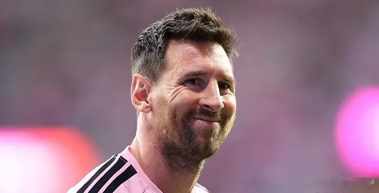 4月25日讯 据bolavip报道，在与城市足球集团高管费兰·索里亚诺的会谈中，