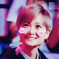 李宇春问吴彤你买版权了吗怎么说呢，一代人，你可以叫不出汪峰，李健，李冰冰，华晨宇