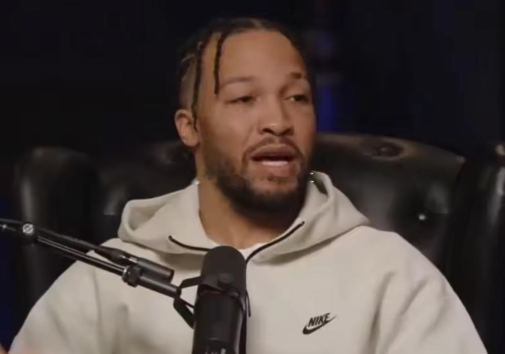 尼克斯球星杰伦·布伦森做客播客节目《Roommates Show》，分享了一段极