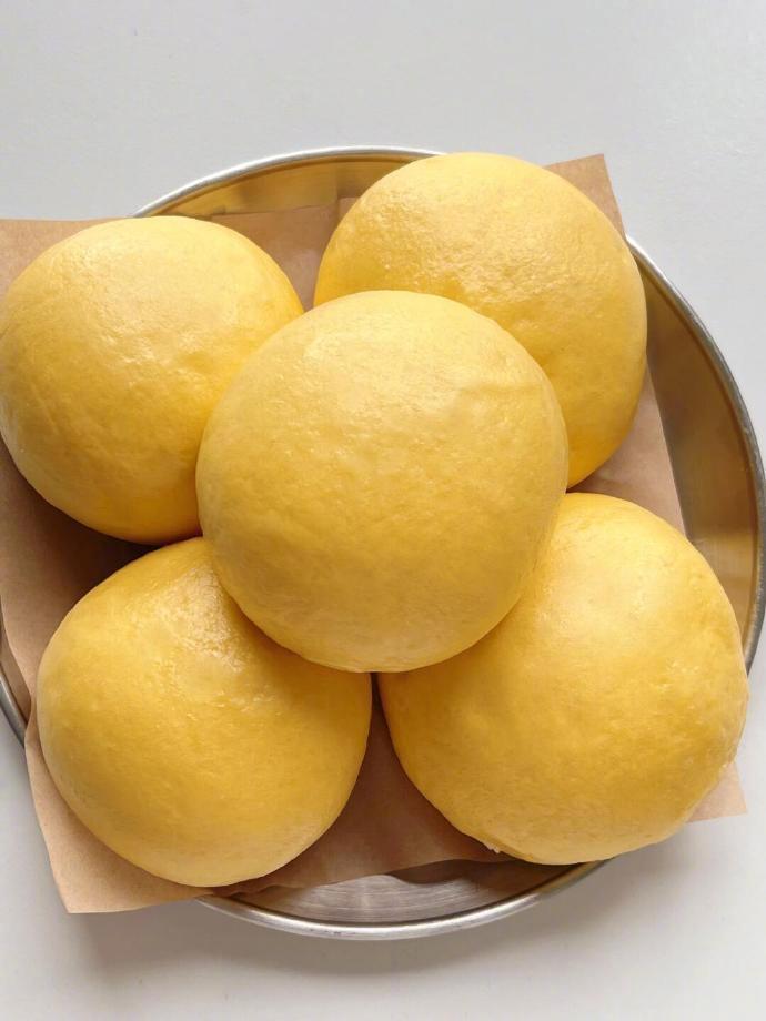 南瓜馒头出锅了  太成功了 ​ ​​​