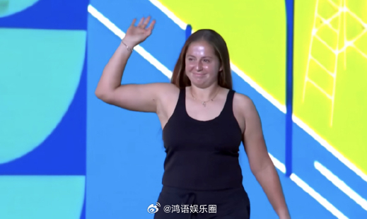 奥斯塔彭科连续给武网宁波当开幕式嘉宾 她的比赛风格和她的性格一样：重炮发球、平击