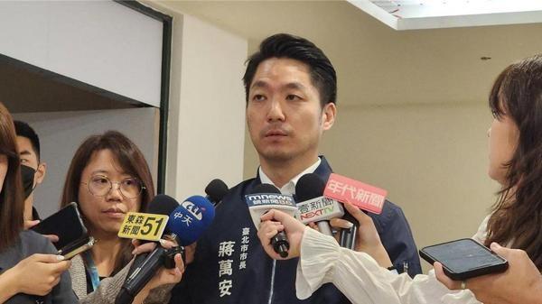 站在蒋万安的角度来讲，他到底希不希望卢秀燕2028年胜选呢？
聊湾区看世界，今天