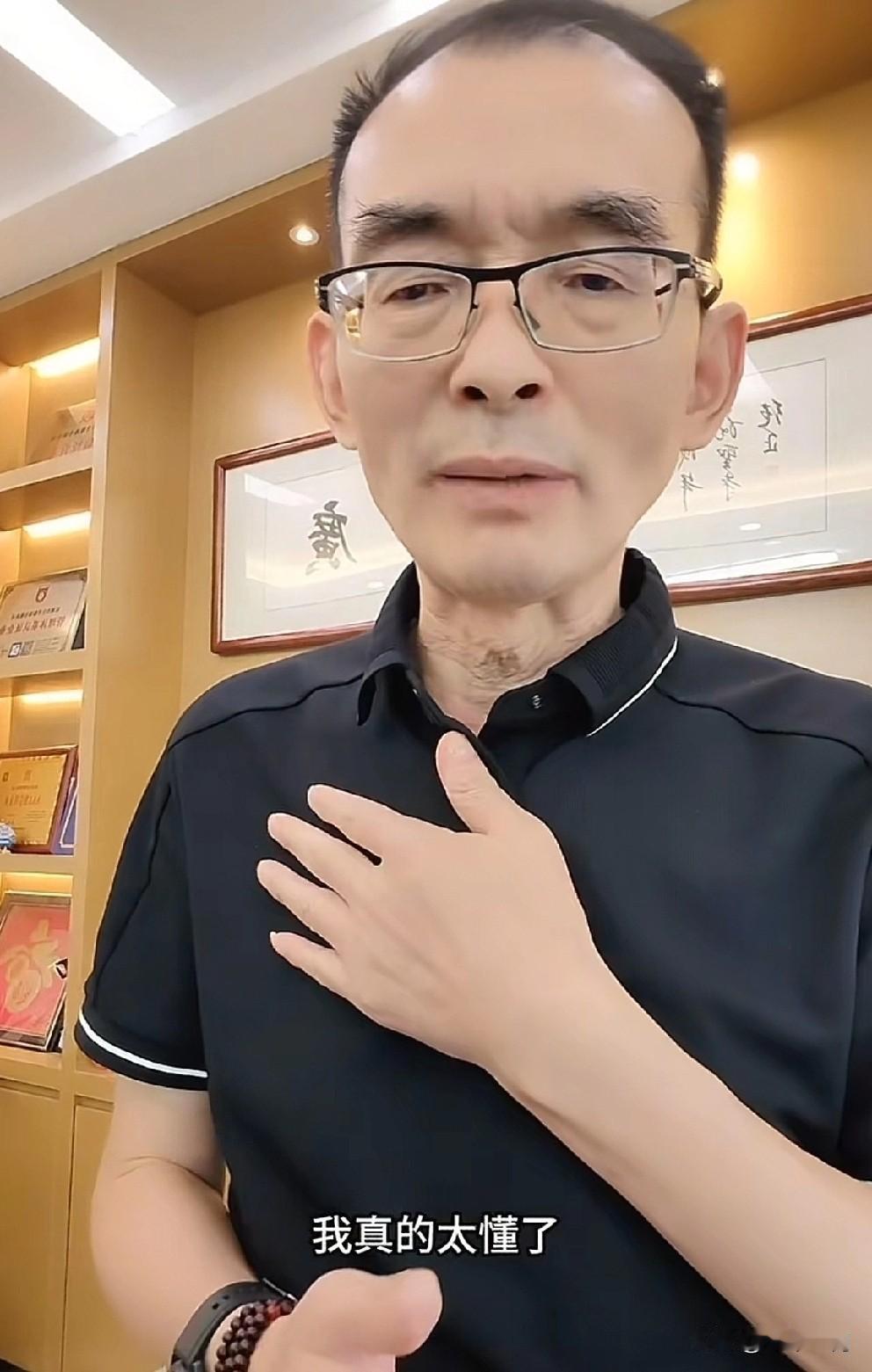 谢浩男爸爸发文称，已结束福建寻亲之旅，平安返回深圳。那么今天晚上是不是去接儿子回