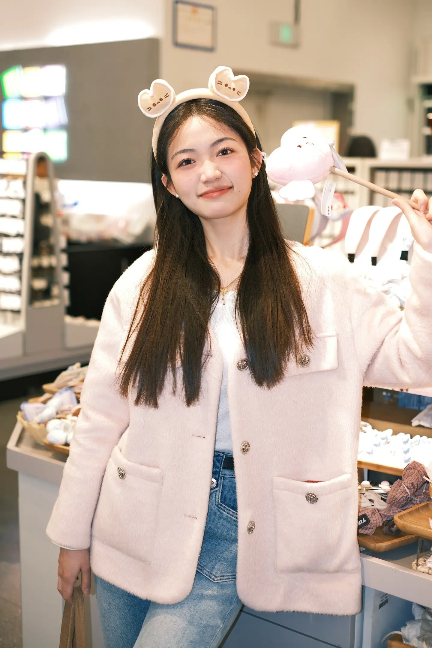 过了年我才18岁 所以请原谅我年轻还不懂爱