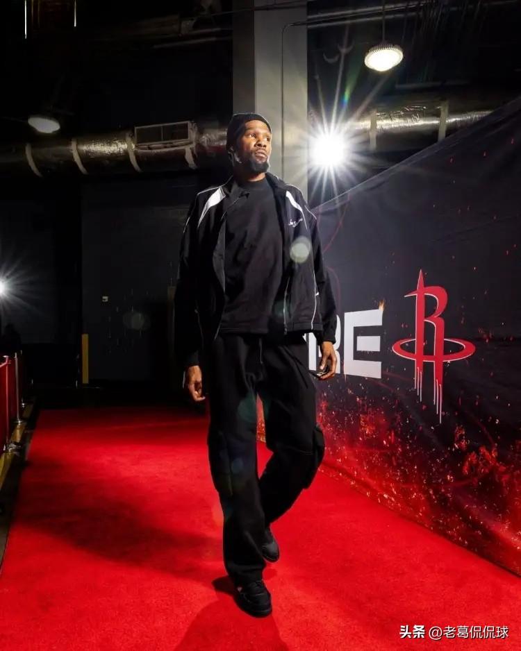 ESPN真是太高看软柿子火箭了！明天灰熊将会坐镇主场迎战人见人捏的软柿子火箭，今