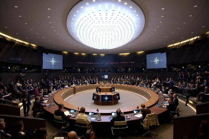 北约将军发出警告：“美国如果再不阻止中国，再过10-15年，那就为时已晚”

1