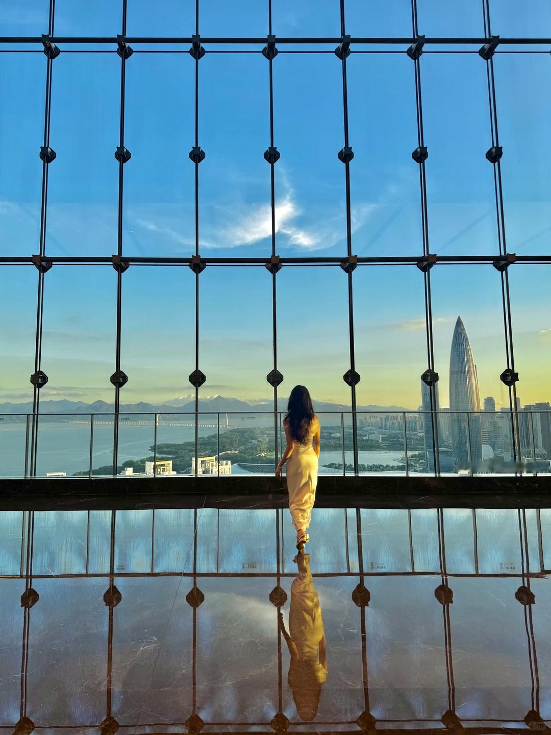 昨天U18女排亚锦赛夺冠，为这周开了个好头。今天VNL女排第三站，刁琳宇周页彤进