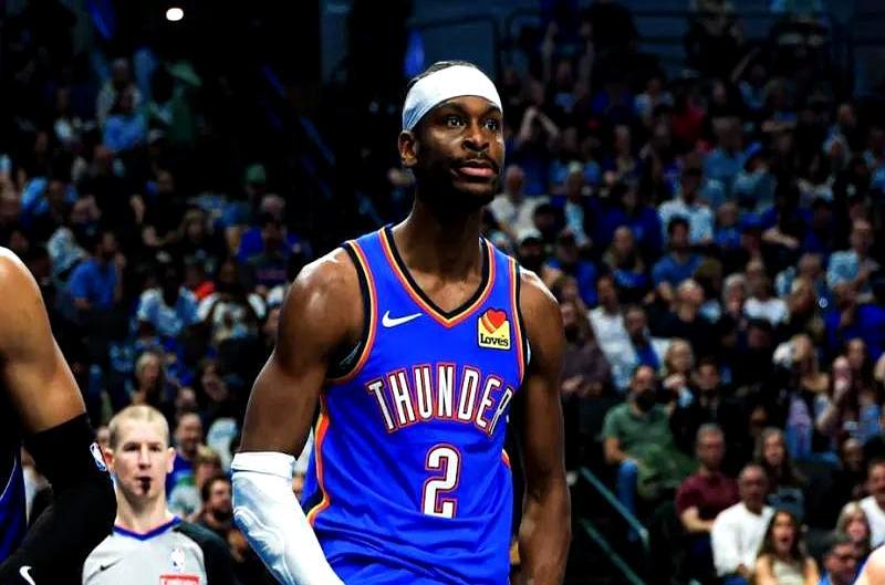 撕碎张伯伦神迹的，是机器般的极度稳定。
 
麦迪逊广场花园的喧闹中，尼克斯第三节