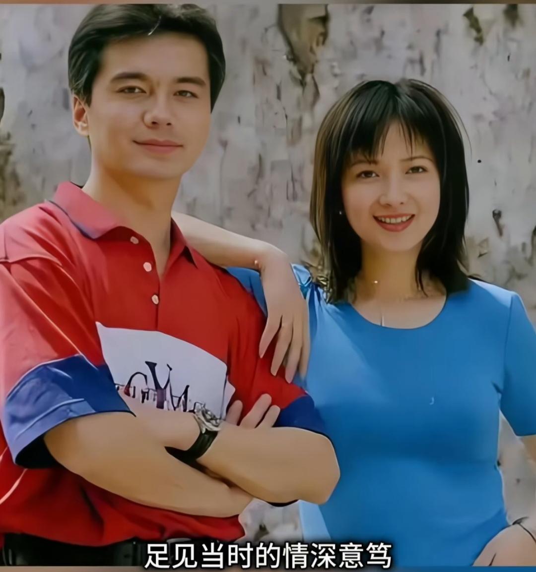 原来许亚军年轻时那么帅气啊！