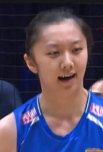 又一个三比零

中国女排势如破竹以25：15，25：22，25：13战胜越南队，