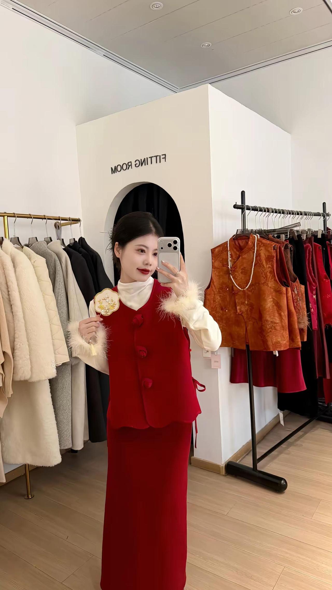 音乐一响 年味这不就来了吗 拜年服安排 新年战袍准备好了吗 订婚穿搭 结婚回门穿