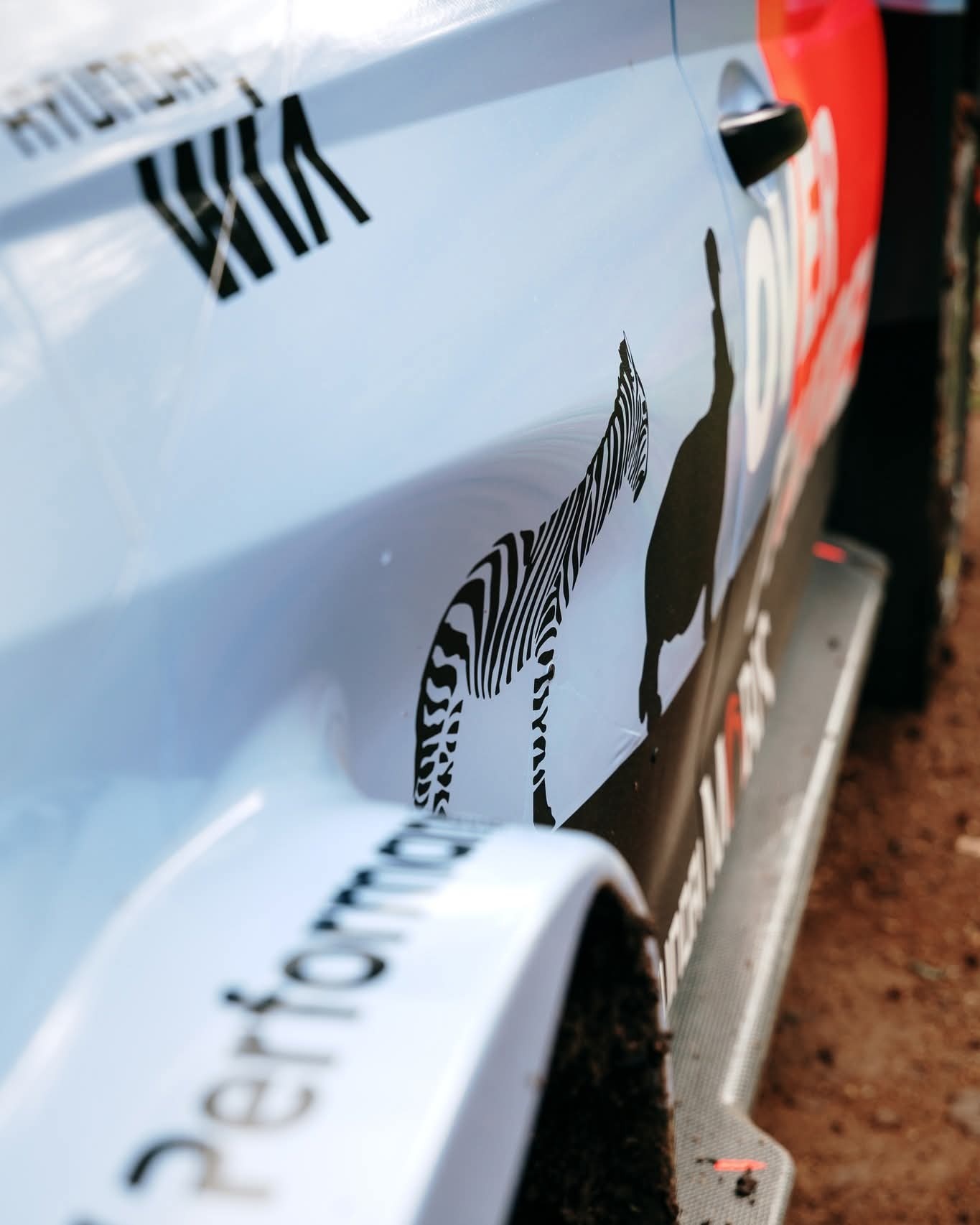 为了迎接本周开跑的WRC东非拉力赛，现代为自家的i20 N Rally1准备了一