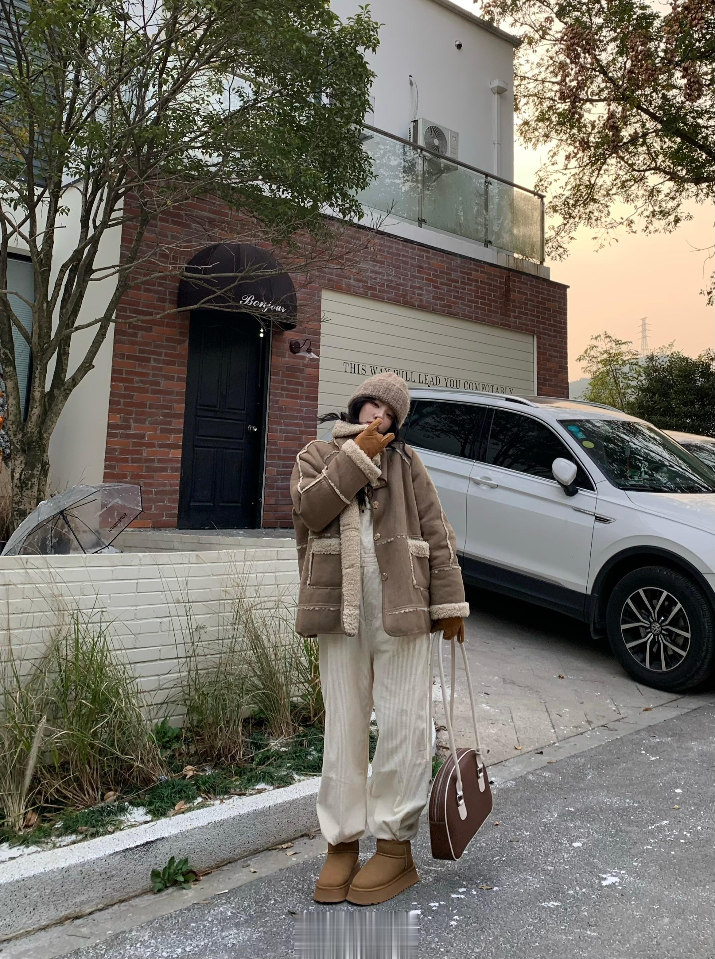 有人猜到这是同一件嘛！！ ​​​