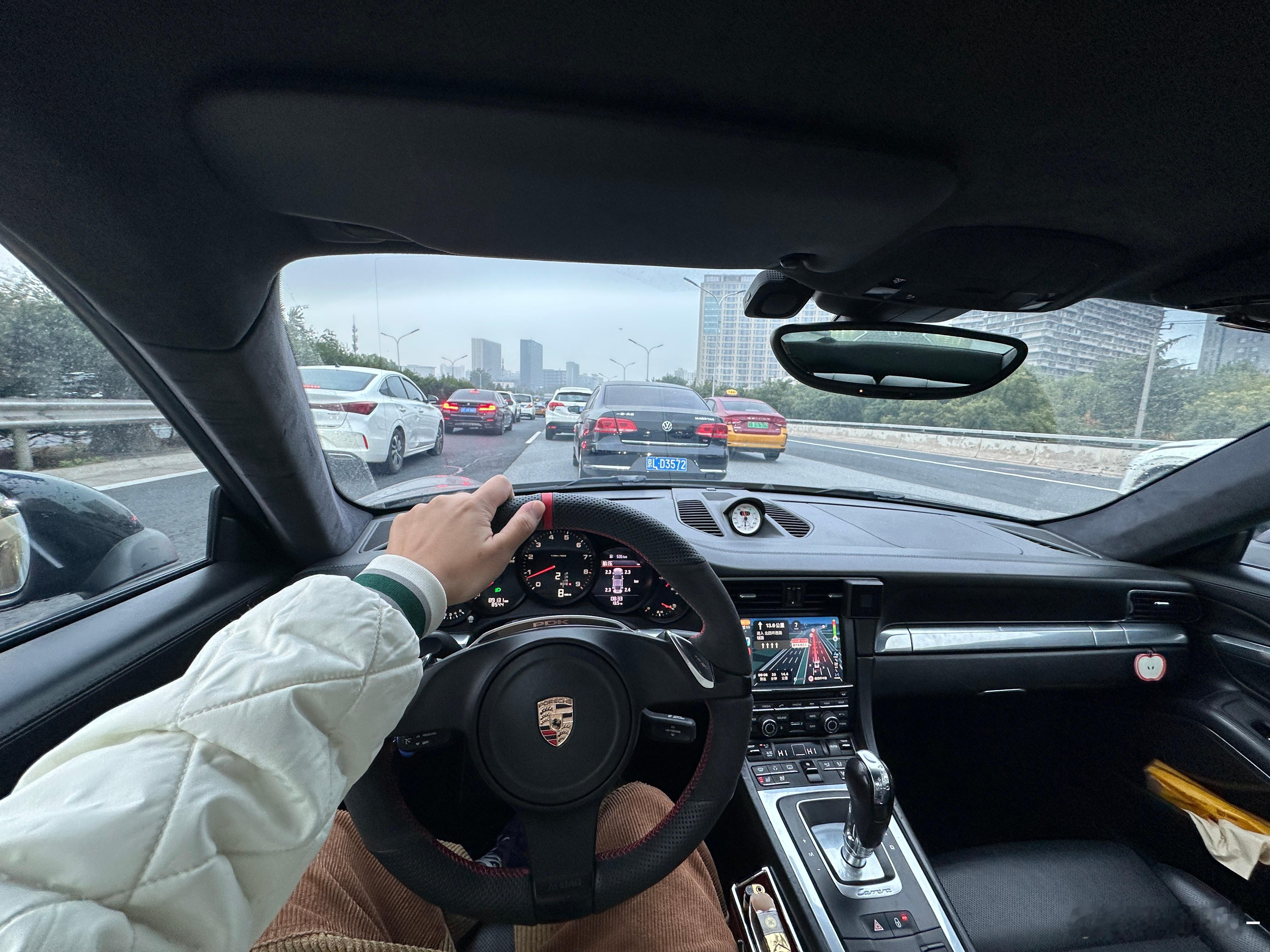 早啊各位！10月最后一天冲冲冲！小辛的车我与汽车的日常  ​​​