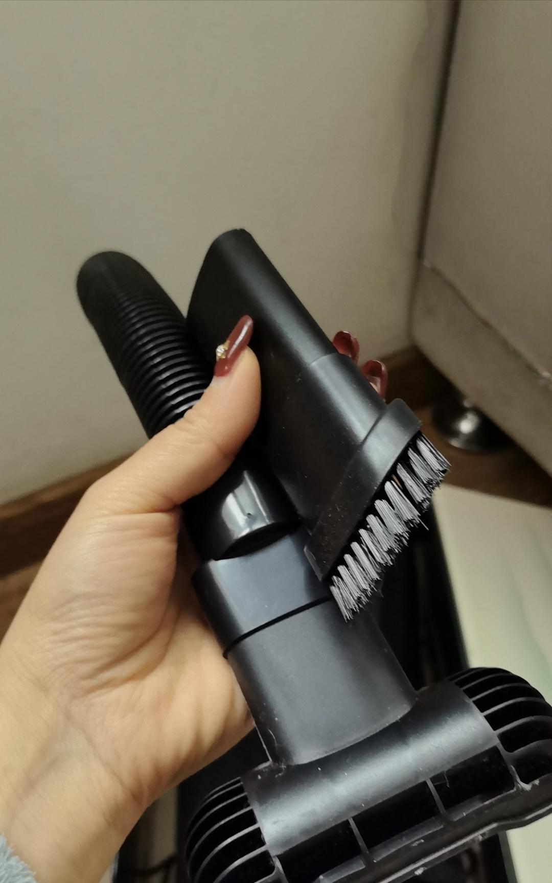 车上这5样东西，我买了就是交智商税
开了这么多年车，翻翻购物记录，发现自己在车上