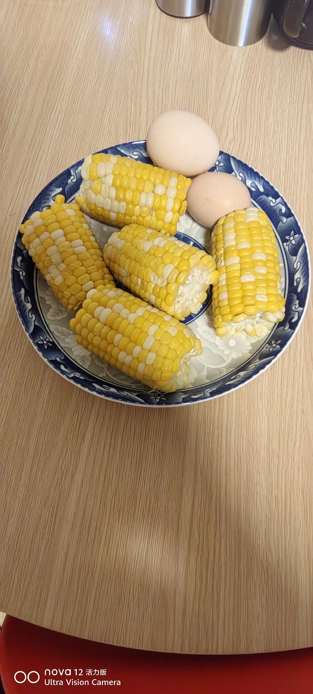 贴薪保姆之孕妇难伺候
早餐（鸡蛋、牛奶、玉米、贝贝南瓜）中餐（肉丸肉丝青椒、西兰