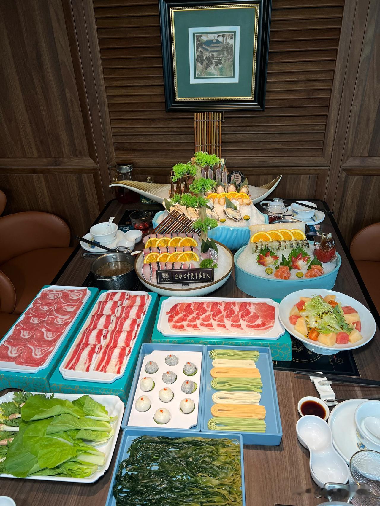 晒出你的夏日餐桌夏天就应该吃海鲜自助，太爽了
初夏美食打卡 盛夏美食打卡 夏日美