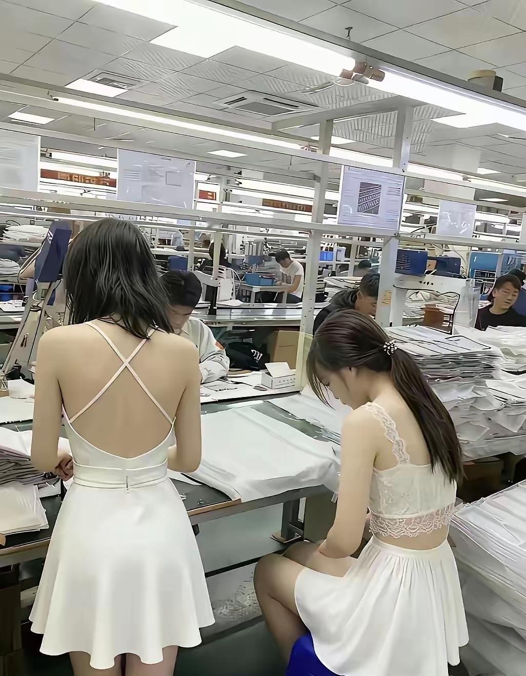 青春是场没有硝烟的战争，愿我们永远年轻