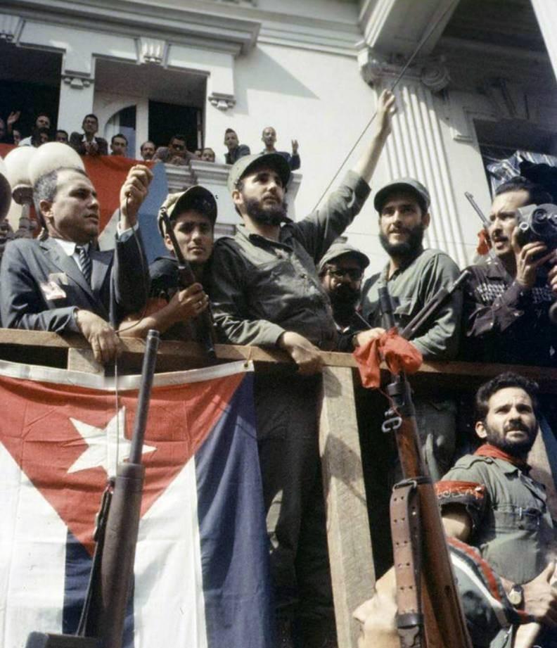 近日随着美国对委内瑞拉的打击，这意味着，美国可能会对后院进行武力整肃清理，而与美