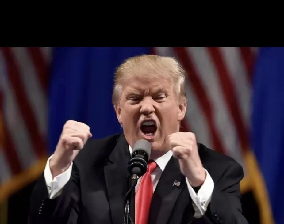 特朗普这老小子真敢干，直接派特种部队加CIA，里应外合把马杜罗给绑了，戴头套、上