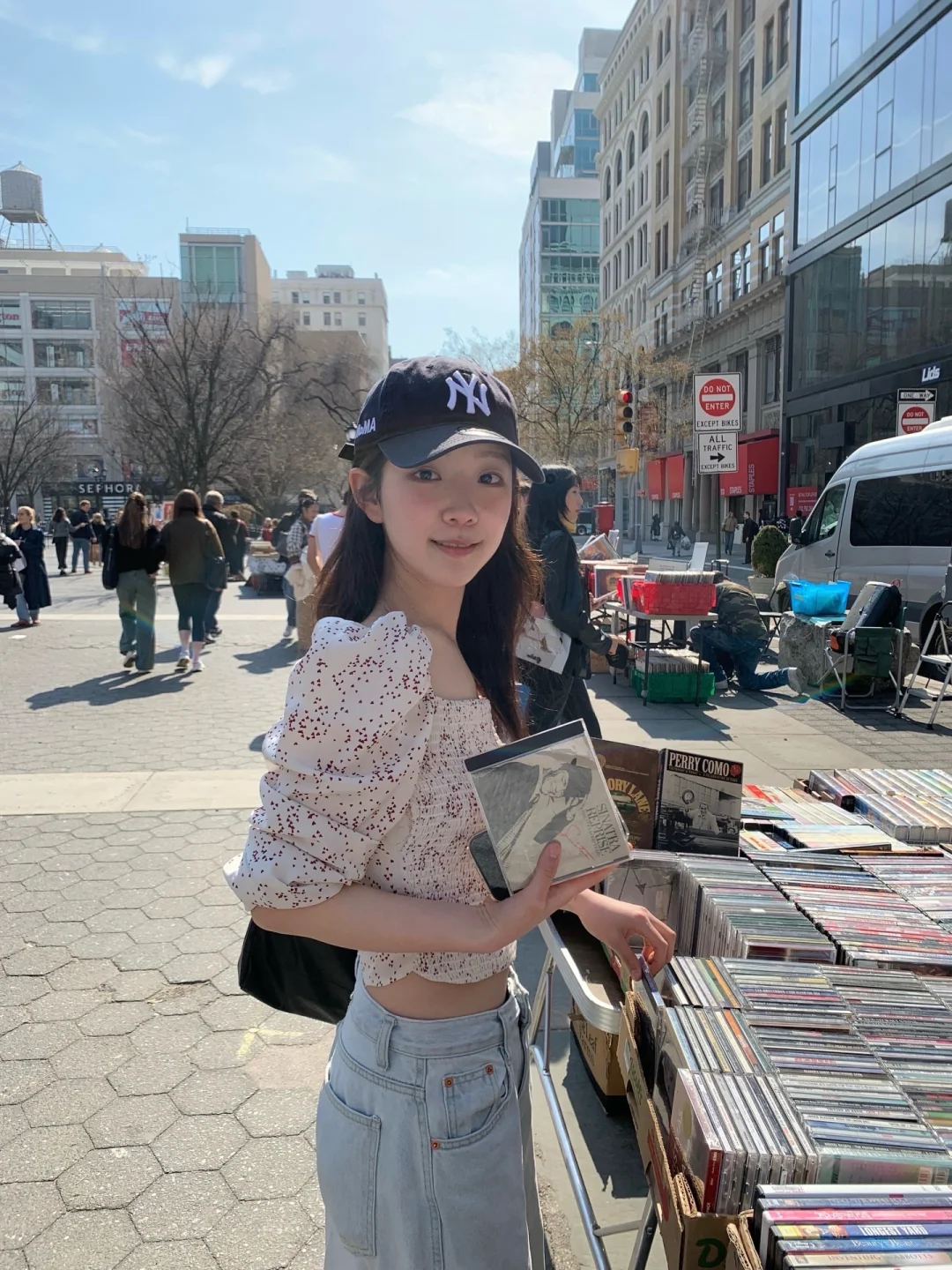 ins博主｜存一些生活感拍照姿势📷