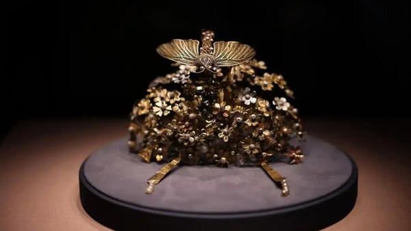 “史上最受宠小孩”李静训，字小孩，这位集万千宠爱于一身的隋朝小女孩，其墓葬的发现