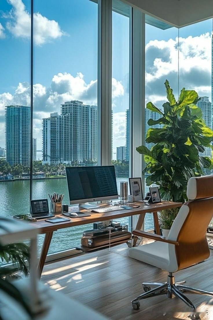 广州楼市的房东真有自信。
在过去的11月里面，广州楼市的二手房成交价在那继续下跌