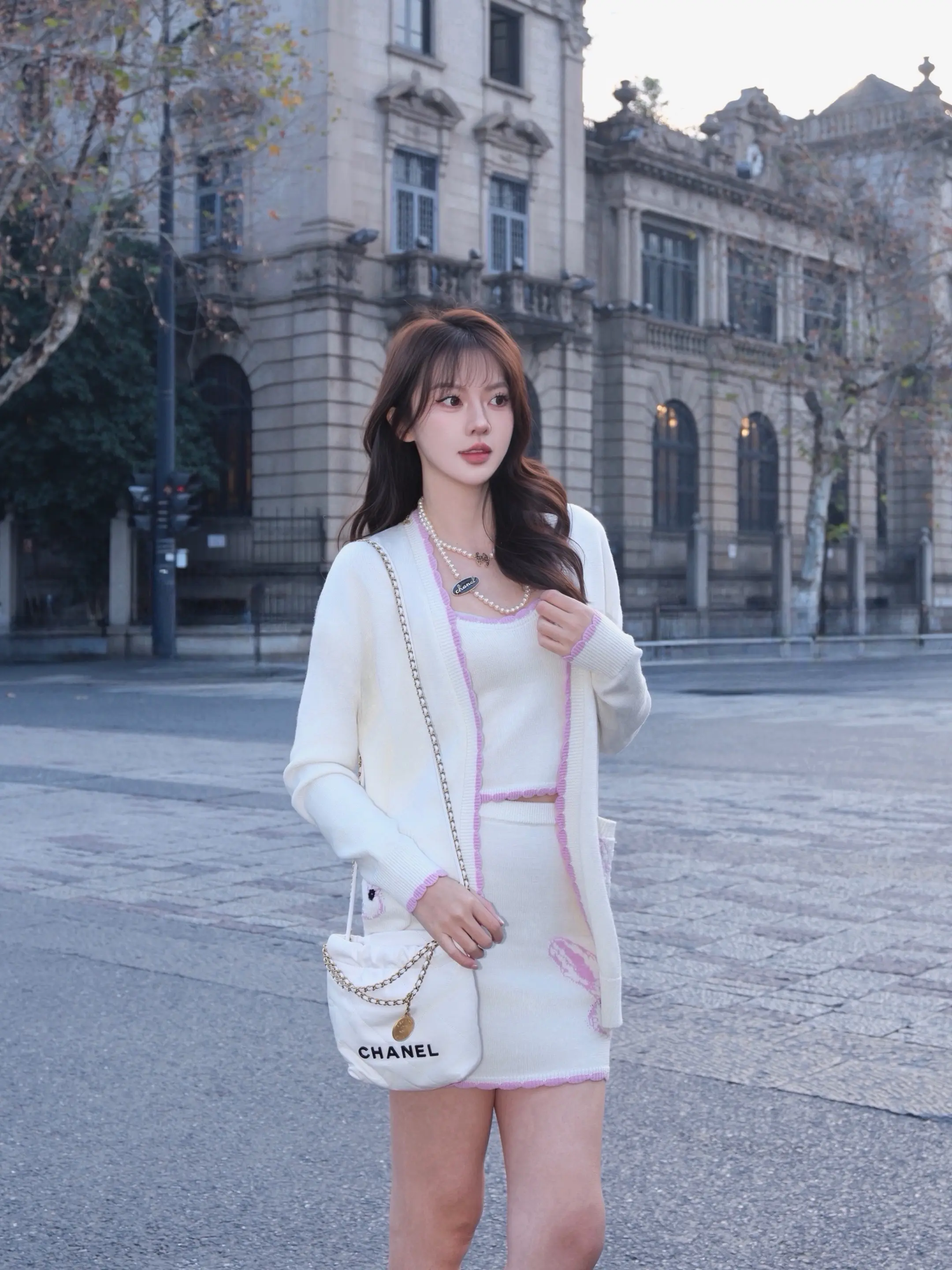 早春辣妹已就位。