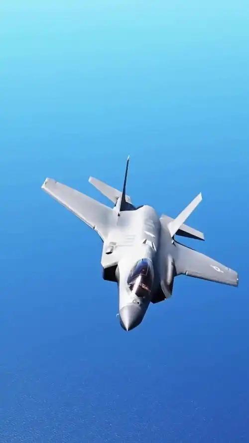 就在刚刚，

伊朗伊斯兰革命卫队发表声明

4月3日，据新华社报道，伊朗革命卫队